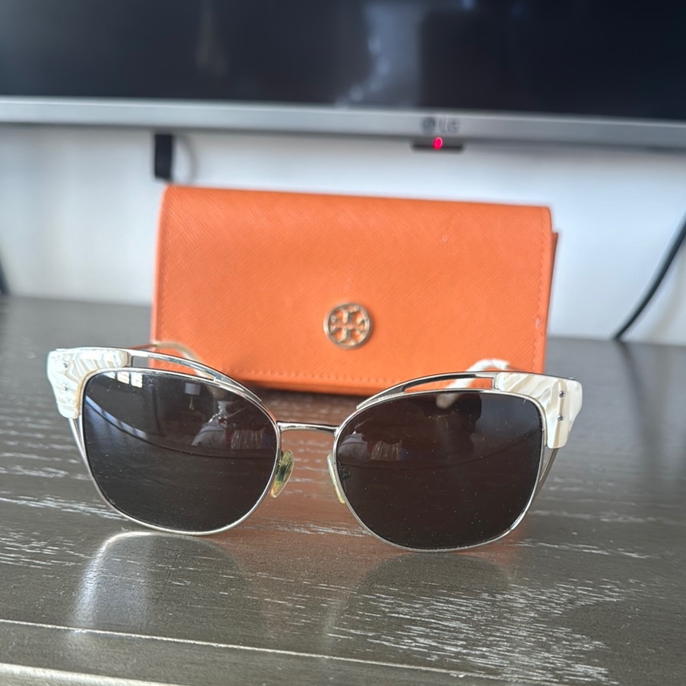 Tory Burch Orange and Black Sunglasses